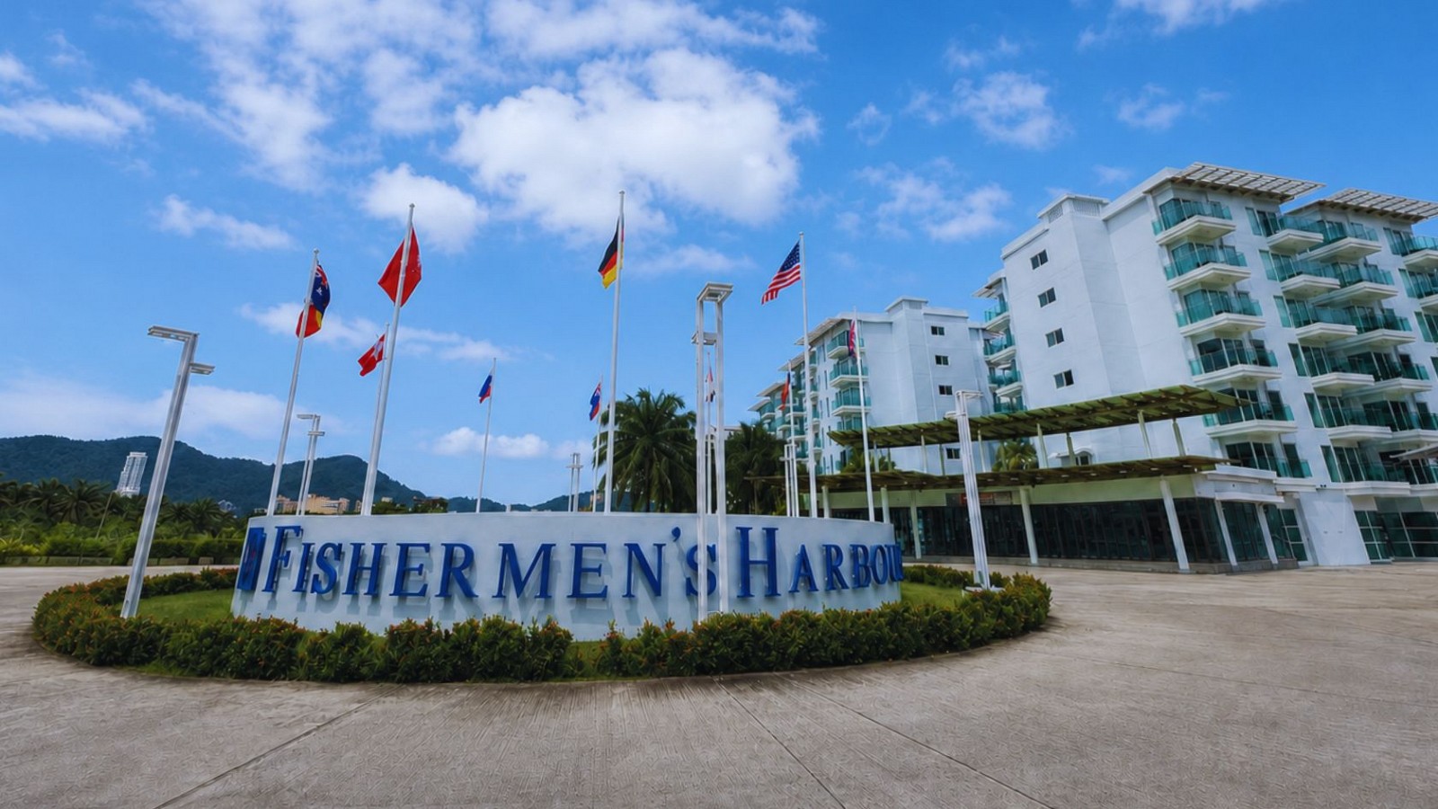 Fishermen's Harbour Urban Resort