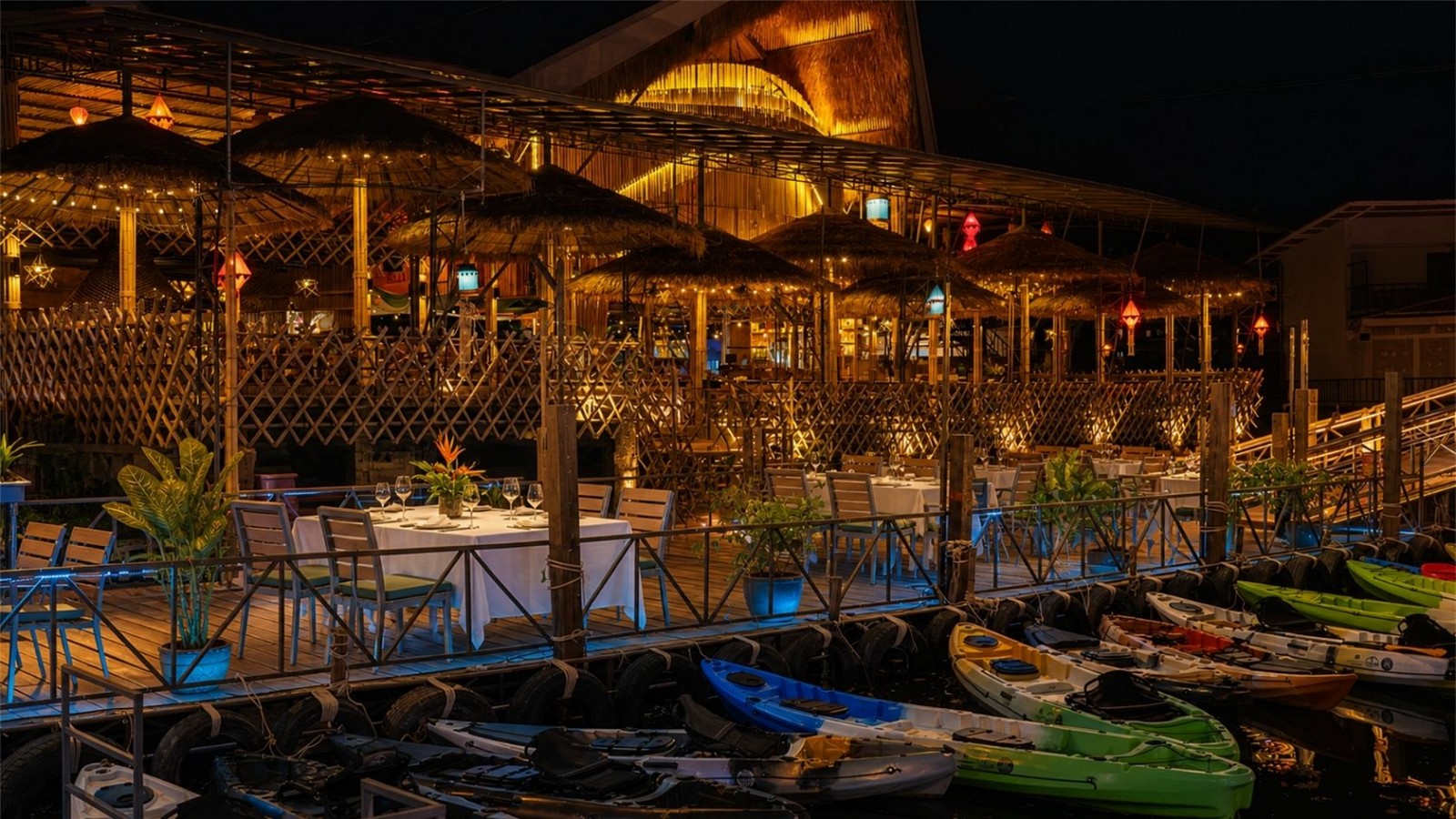 Fishermen's Harbour Urban Resort